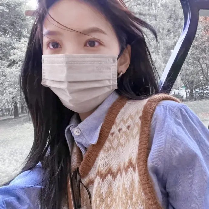 暗黑荣耀之镜子知道答案